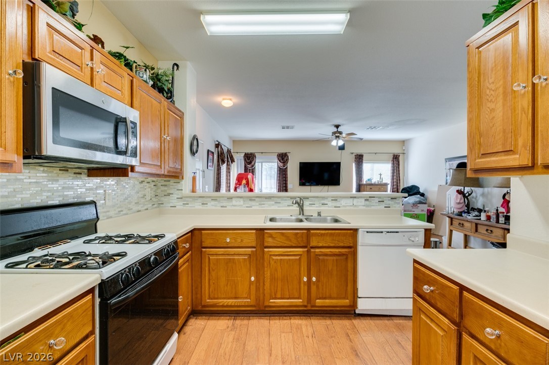 6549 Clara Bow Avenue 103 Las Vegas NV 89122
