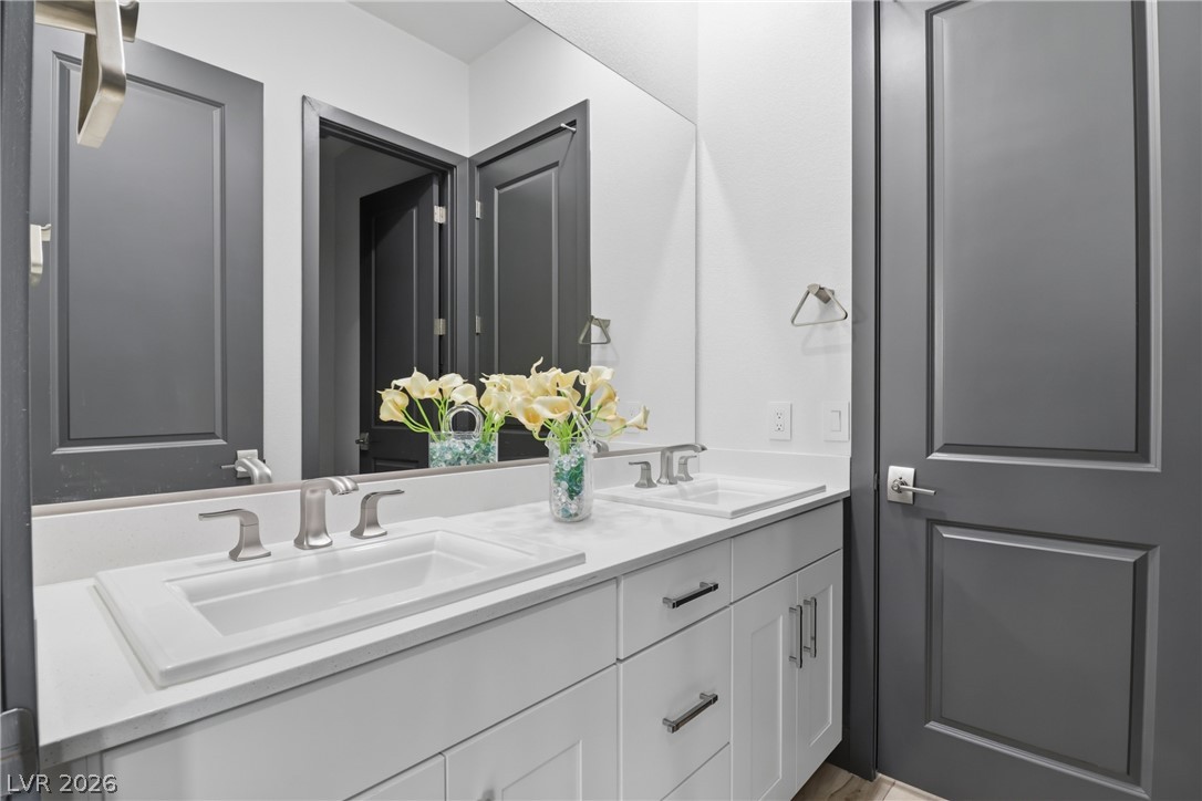 6880 Equinox Cliff Street Las Vegas NV 89135