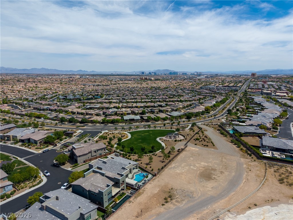 6880 Equinox Cliff Street Las Vegas NV 89135