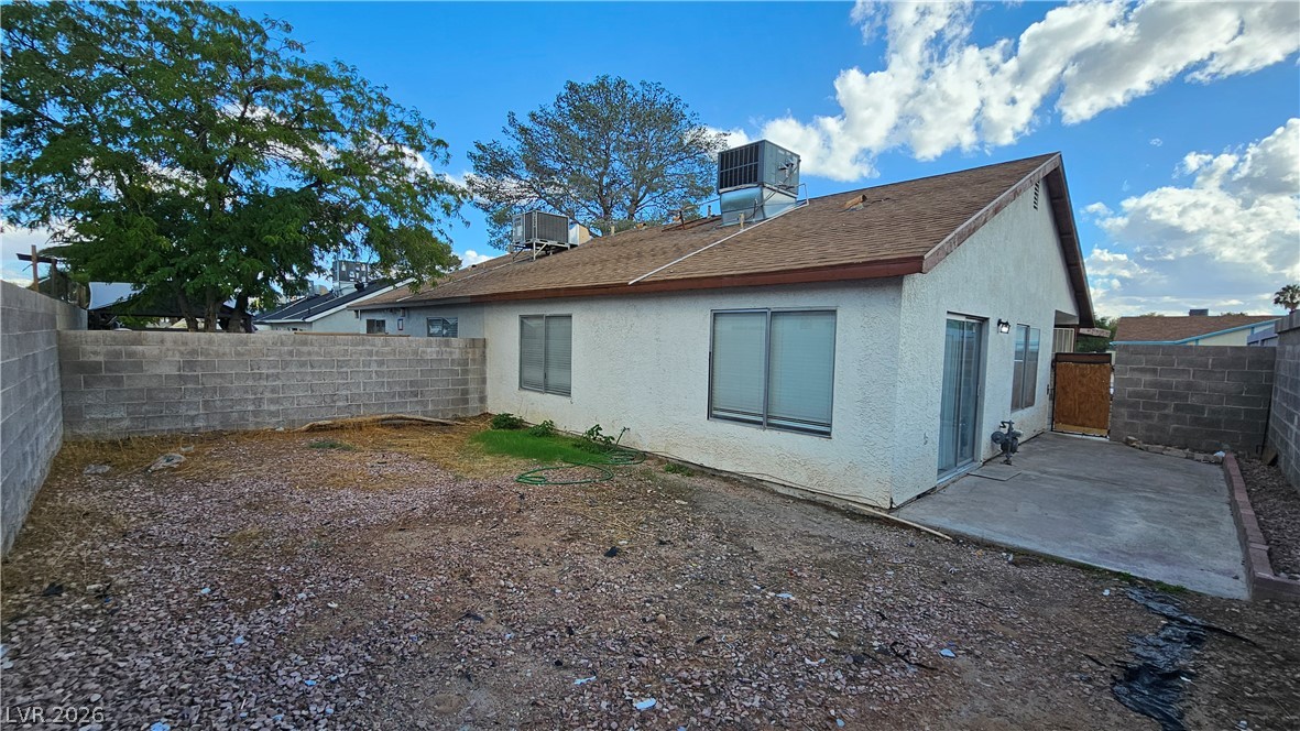 7006 Royal Meadow Place Las Vegas NV 89147