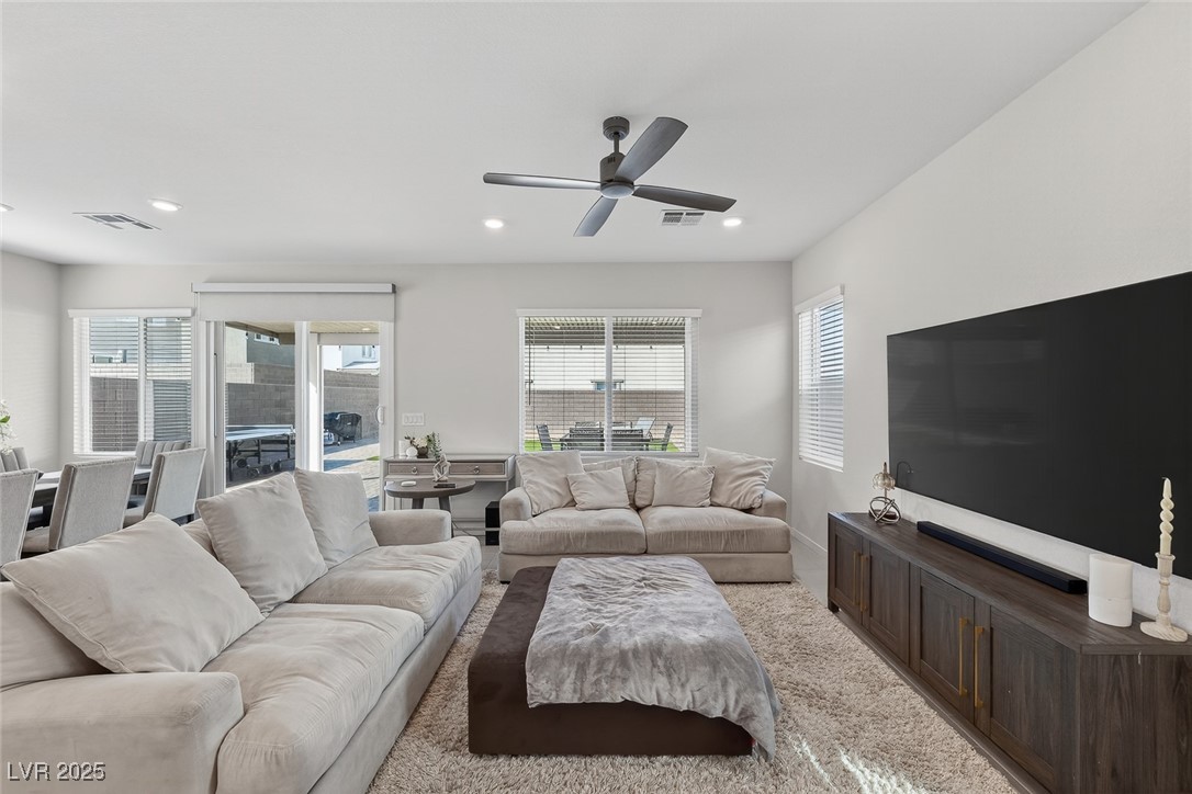 2728 High Echelon Road North Las Vegas NV 89086