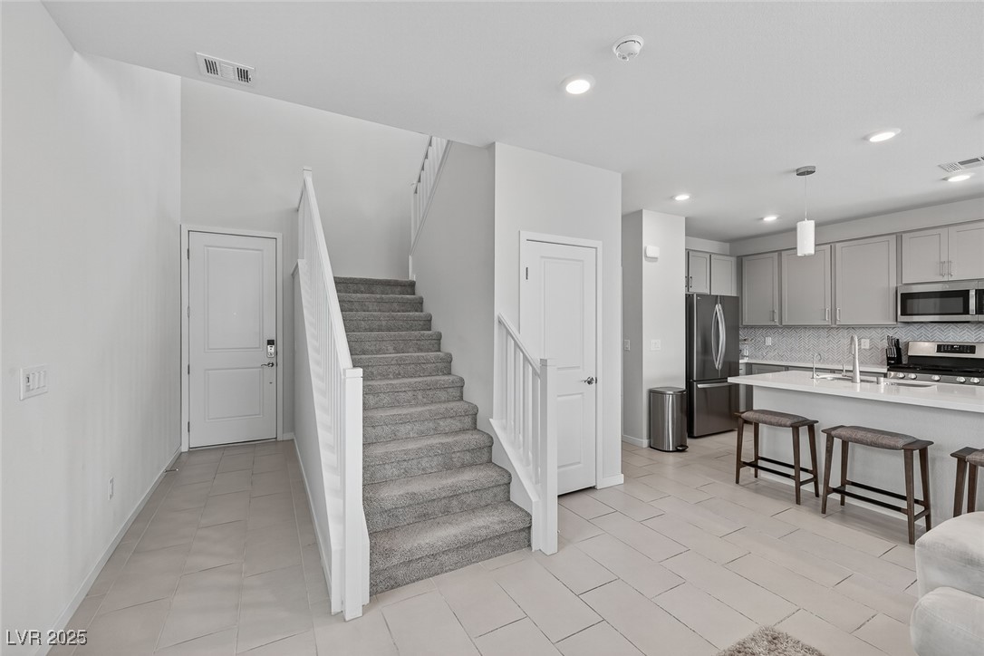 2728 High Echelon Road North Las Vegas NV 89086