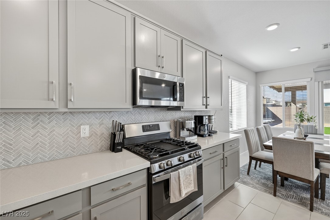 2728 High Echelon Road North Las Vegas NV 89086