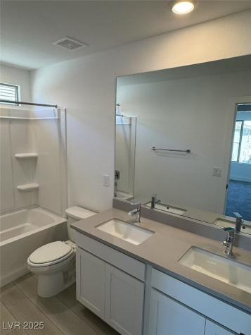 5773 Avondale Rise Way Las Vegas NV 89141
