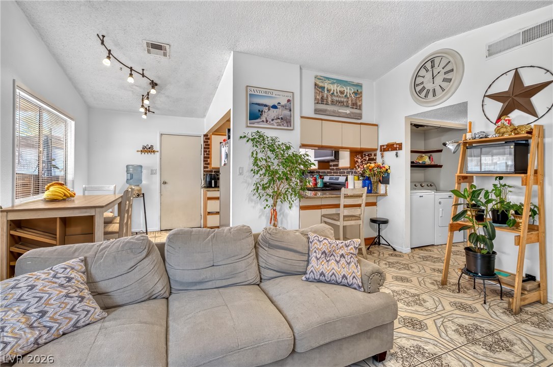2224 La Sombra Street Las Vegas NV 89108
