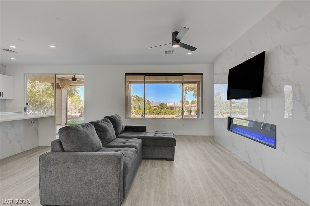 4700 Fiore Bella Boulevard Las Vegas NV 89135