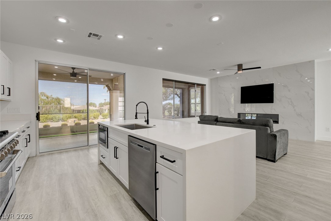 4700 Fiore Bella Boulevard Las Vegas NV 89135