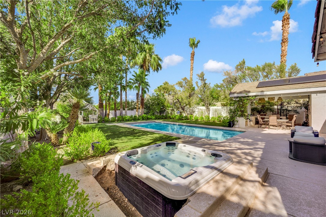 2516 Serenity Hollow Drive Henderson NV 89052