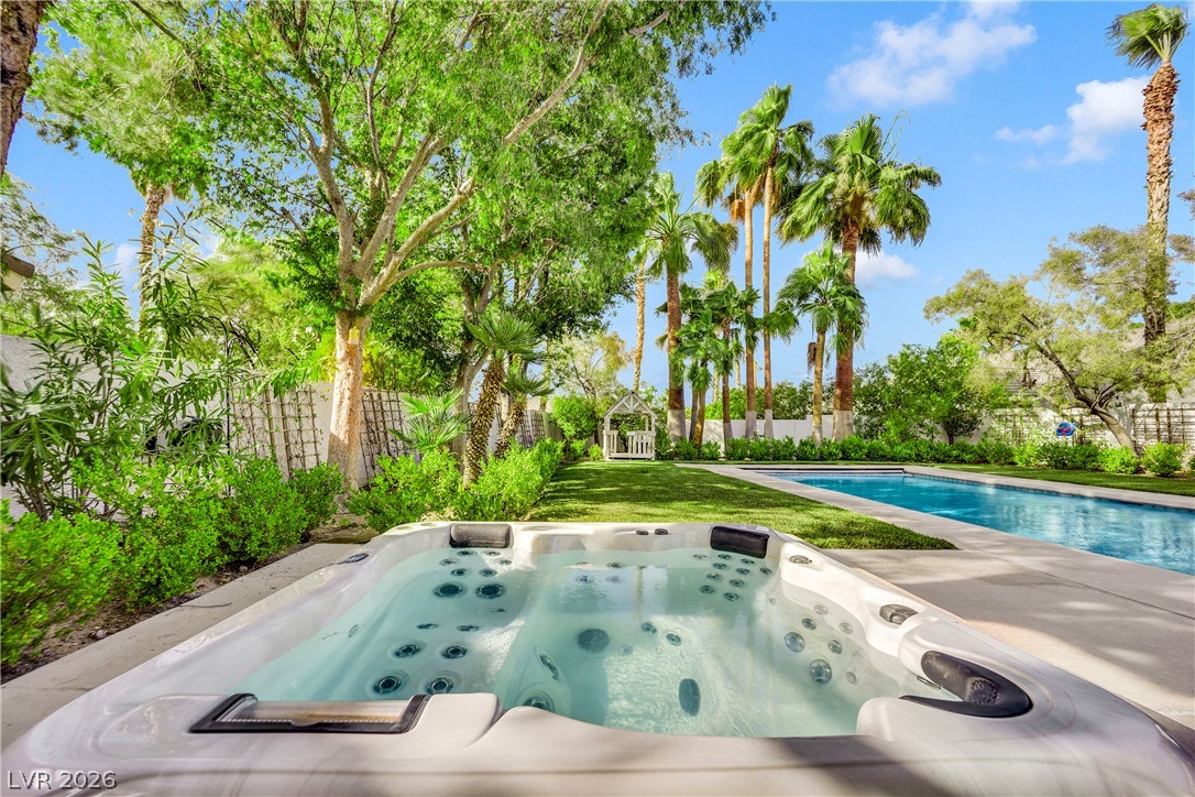2516 Serenity Hollow Drive Henderson NV 89052
