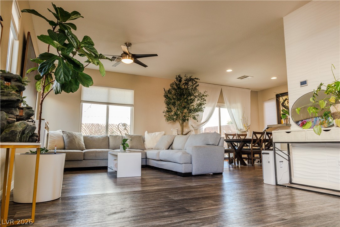 6204 Burrell Court Las Vegas NV 89148