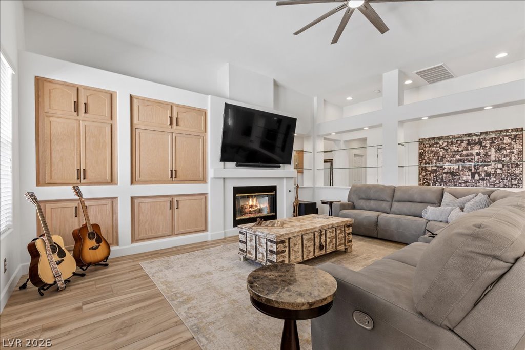 2204 Trident Maple Street Las Vegas NV 89117