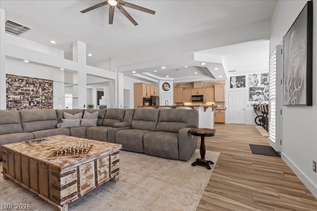 2204 Trident Maple Street Las Vegas NV 89117