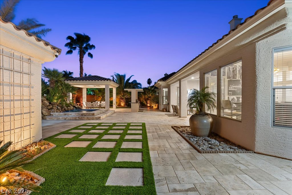 2204 Trident Maple Street Las Vegas NV 89117