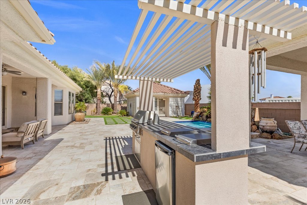 2204 Trident Maple Street Las Vegas NV 89117