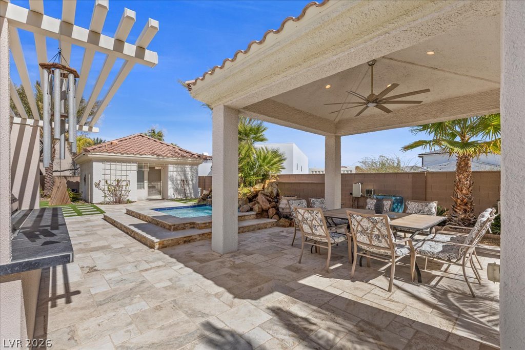 2204 Trident Maple Street Las Vegas NV 89117