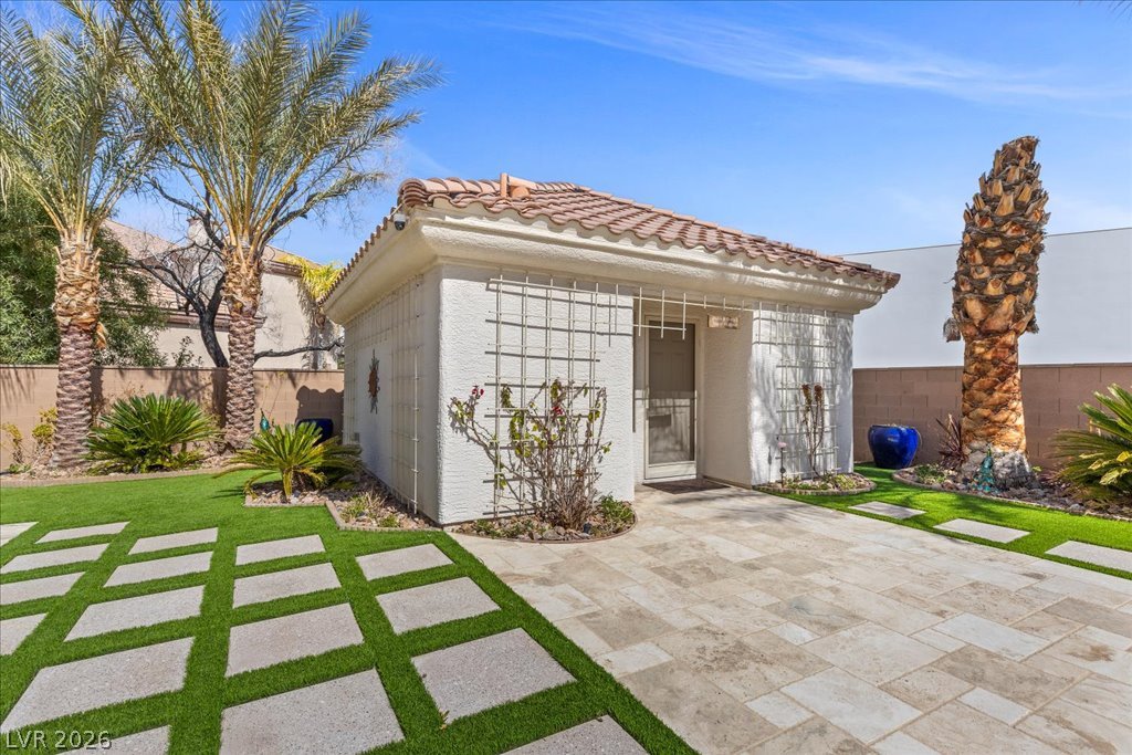 2204 Trident Maple Street Las Vegas NV 89117