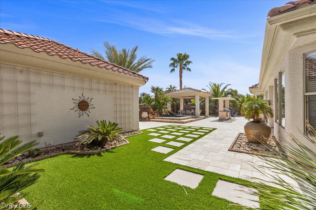2204 Trident Maple Street Las Vegas NV 89117