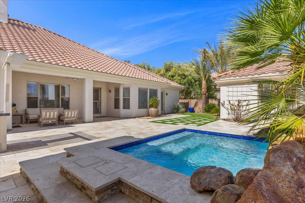 2204 Trident Maple Street Las Vegas NV 89117