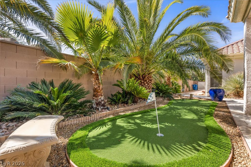 2204 Trident Maple Street Las Vegas NV 89117