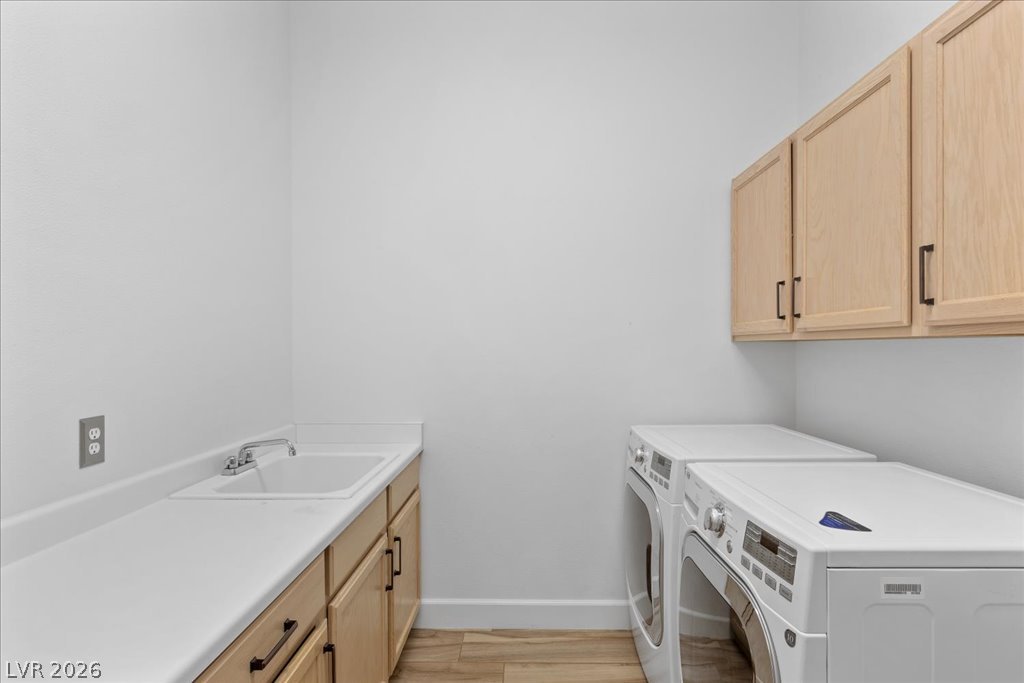 2204 Trident Maple Street Las Vegas NV 89117