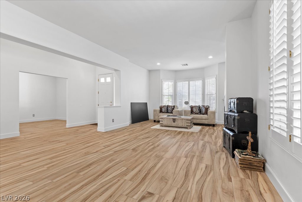 2204 Trident Maple Street Las Vegas NV 89117