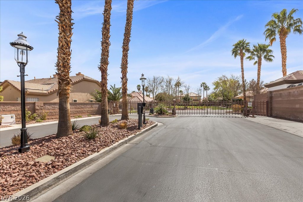 2204 Trident Maple Street Las Vegas NV 89117
