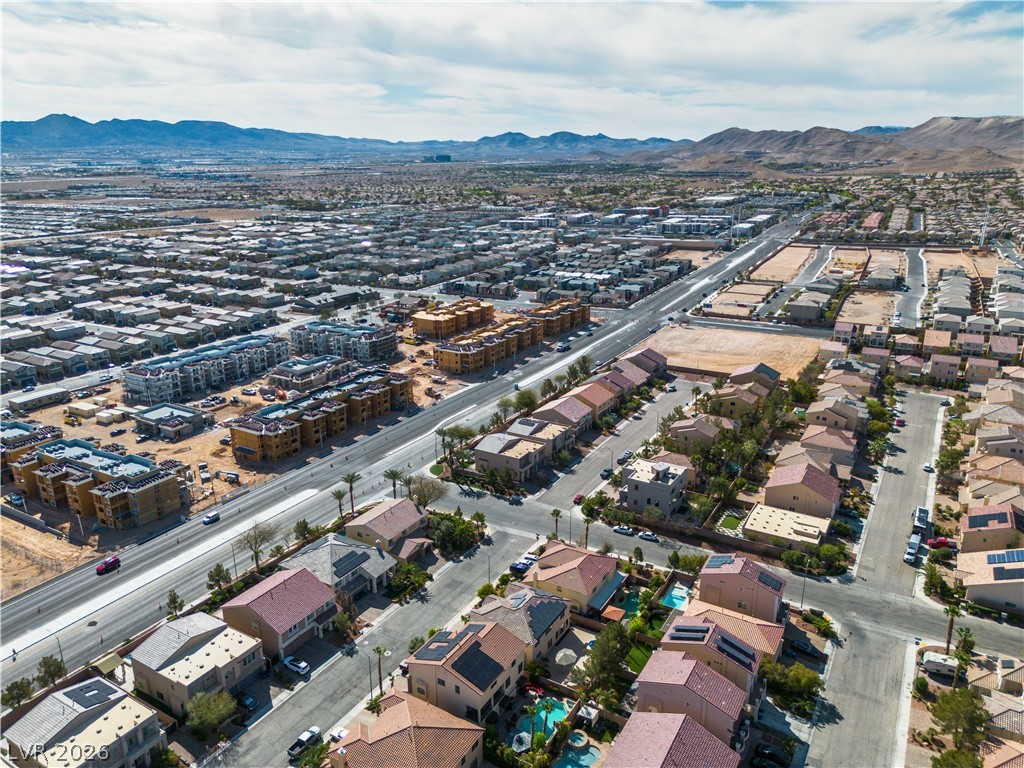 9967 Pipestone Street Las Vegas NV 89141