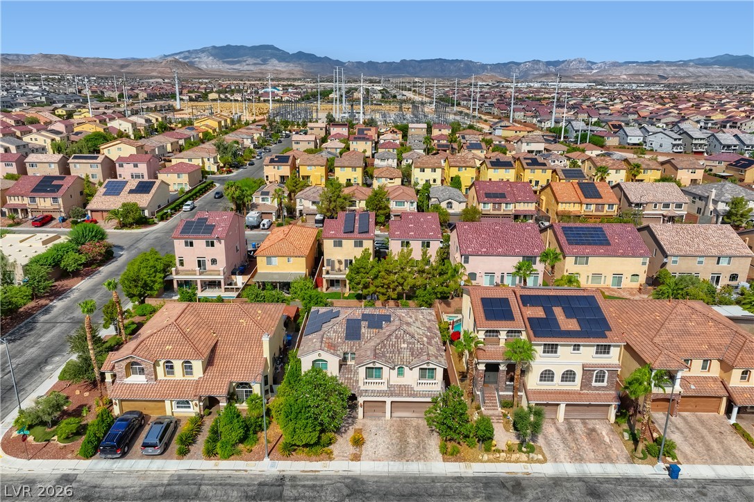 9967 Pipestone Street Las Vegas NV 89141