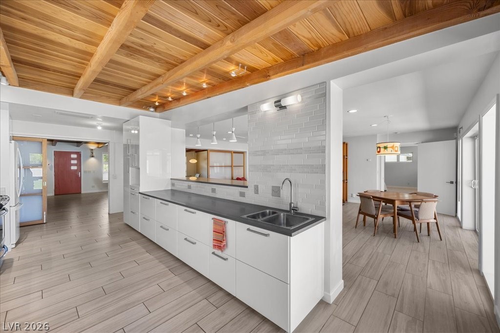 4016 Vegas Drive Las Vegas NV 89108