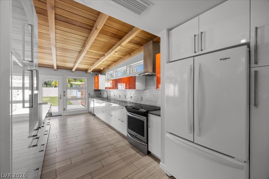 4016 Vegas Drive Las Vegas NV 89108