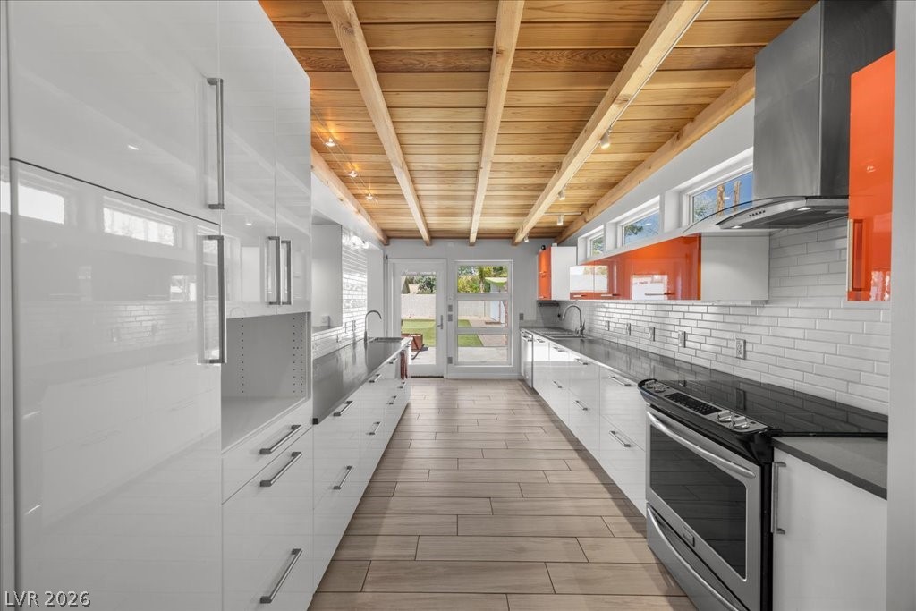 4016 Vegas Drive Las Vegas NV 89108