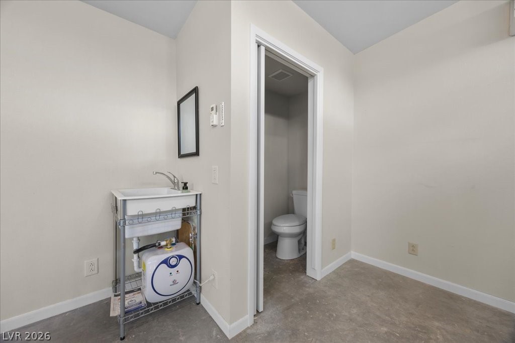 4016 Vegas Drive Las Vegas NV 89108