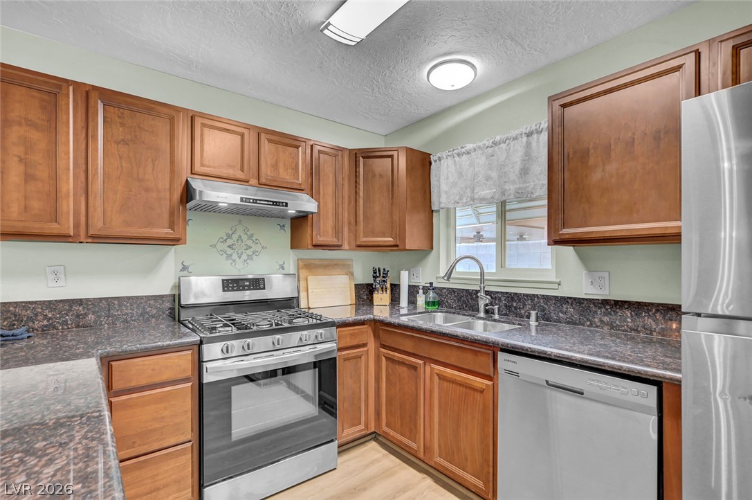 329 Santa Fe Street Las Vegas NV 89145
