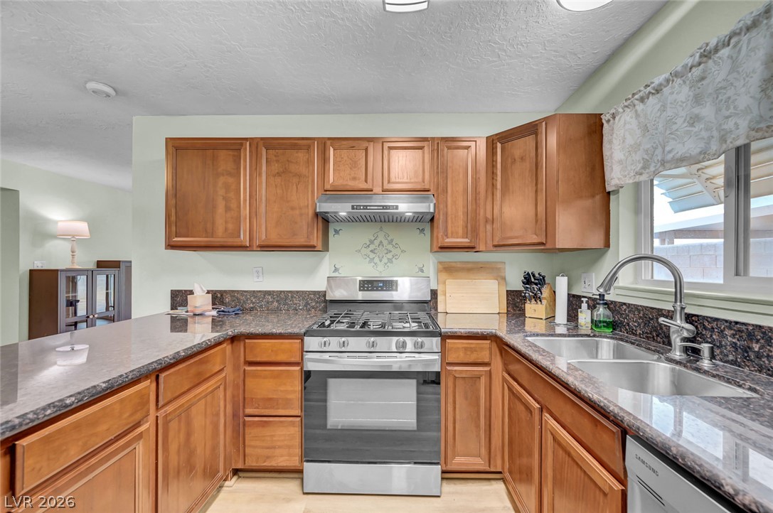 329 Santa Fe Street Las Vegas NV 89145