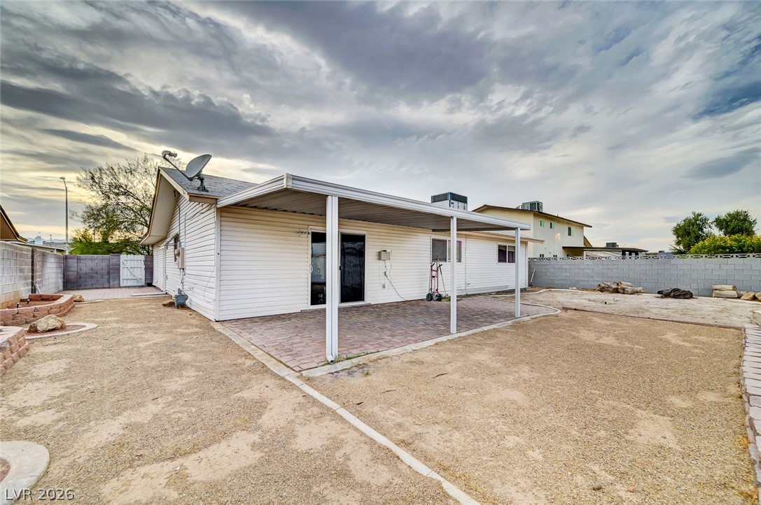 329 Santa Fe Street Las Vegas NV 89145
