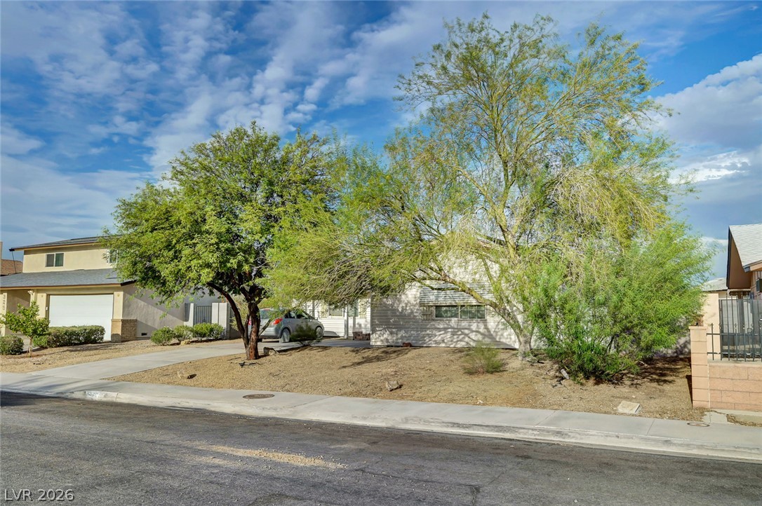 329 Santa Fe Street Las Vegas NV 89145