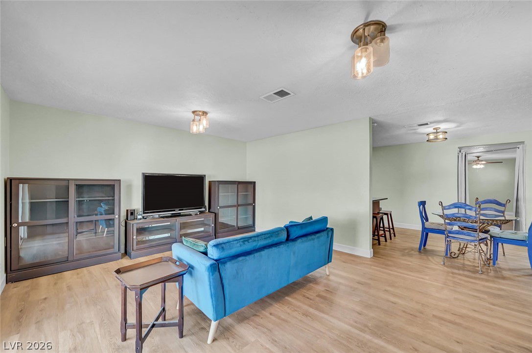 329 Santa Fe Street Las Vegas NV 89145