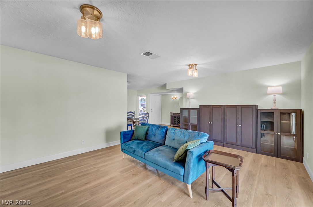 329 Santa Fe Street Las Vegas NV 89145