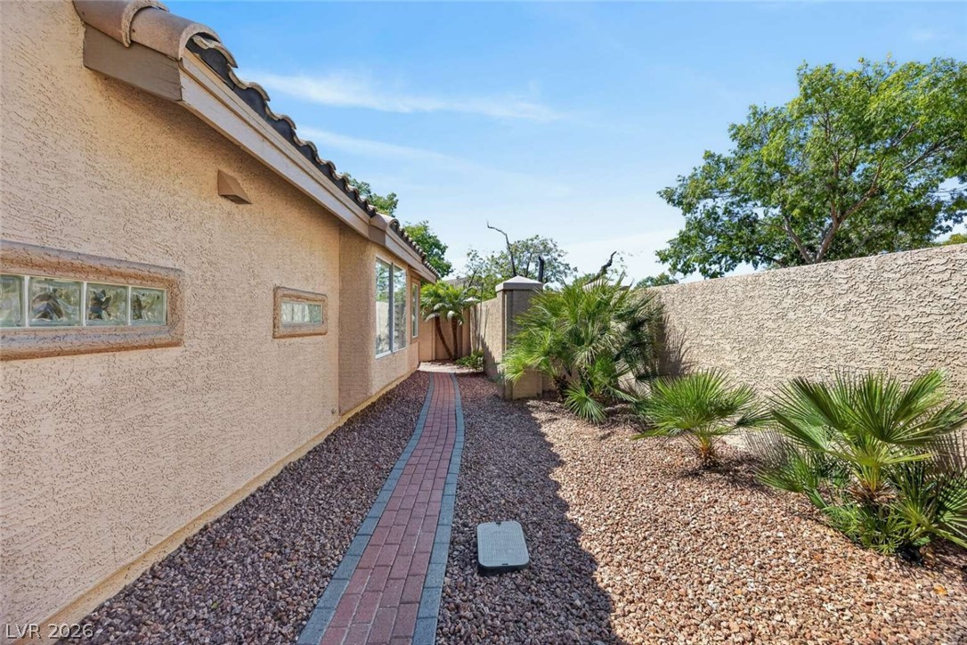 9109 Cotton Rose Way Las Vegas NV 89134