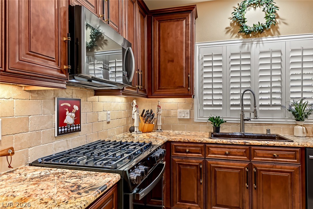 1646 Sebring Hills Drive Henderson NV 89052