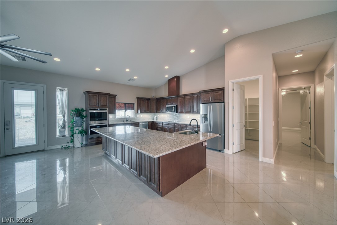 2890 Oakleaf Avenue Pahrump NV 89048