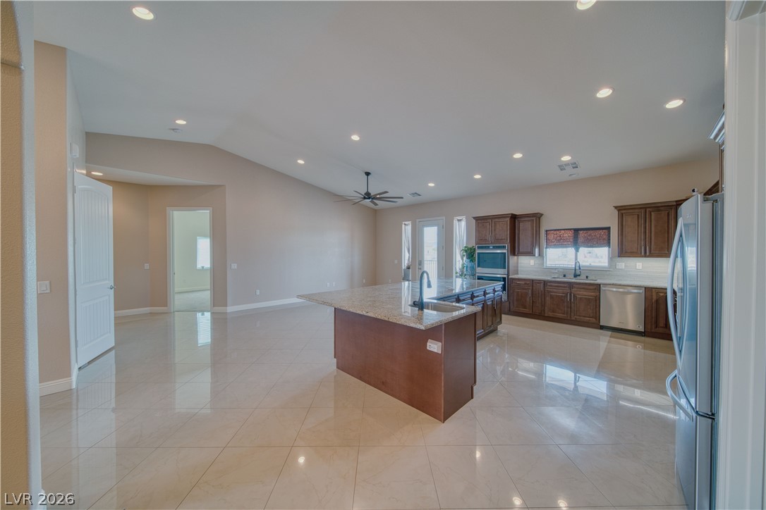 2890 Oakleaf Avenue Pahrump NV 89048