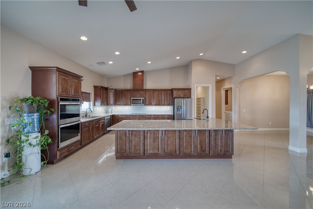 2890 Oakleaf Avenue Pahrump NV 89048
