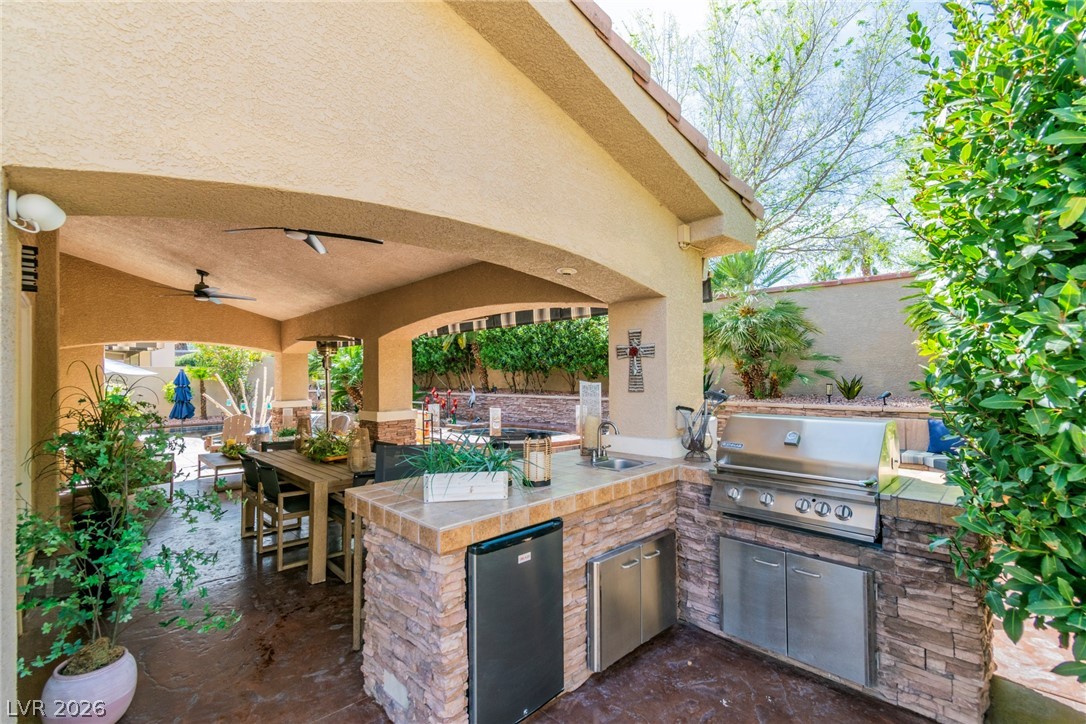 2025 Winter Wind Street Las Vegas NV 89134