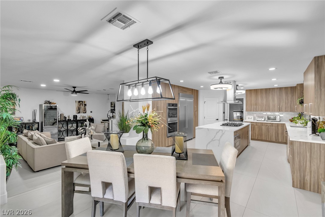 2025 Winter Wind Street Las Vegas NV 89134
