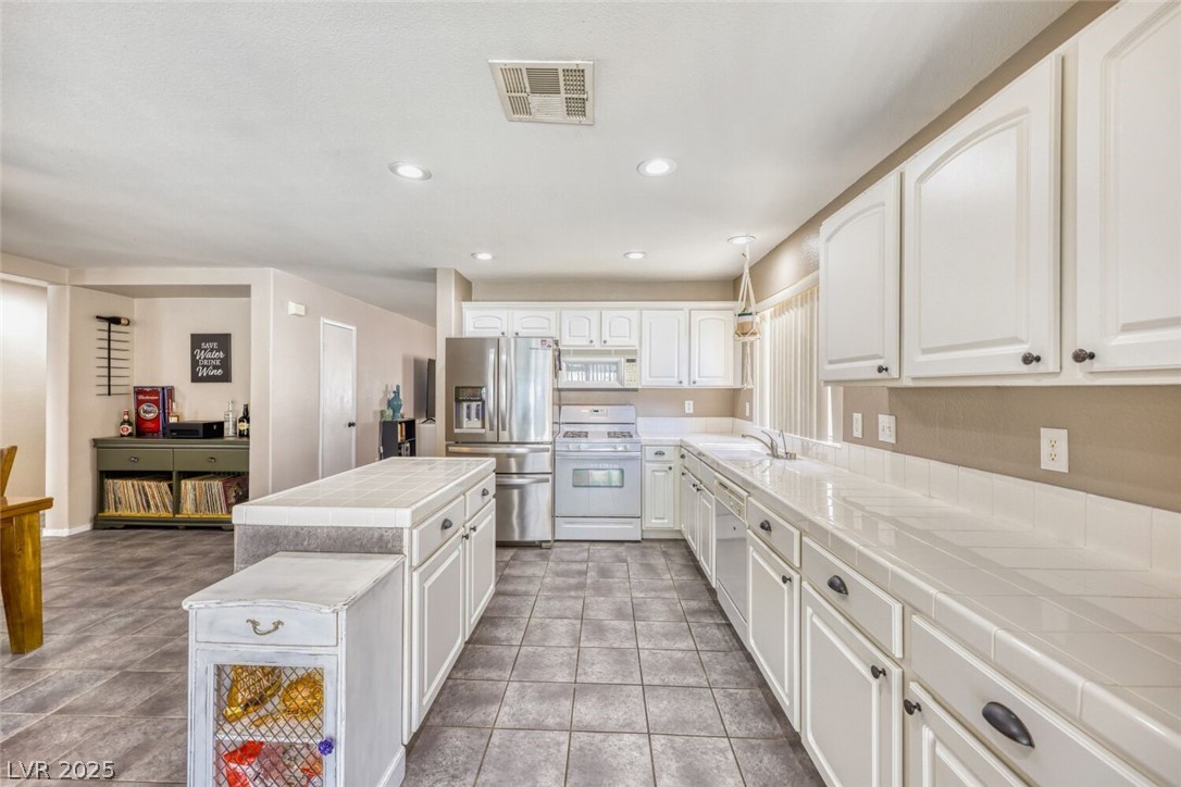 717 Moonlight Mesa Drive Henderson NV 89011