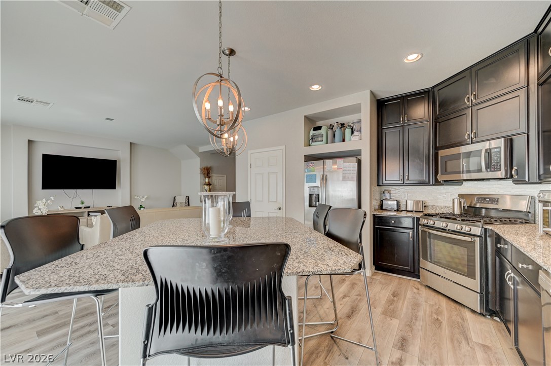 6543 Averill Creek Avenue Las Vegas NV 89118