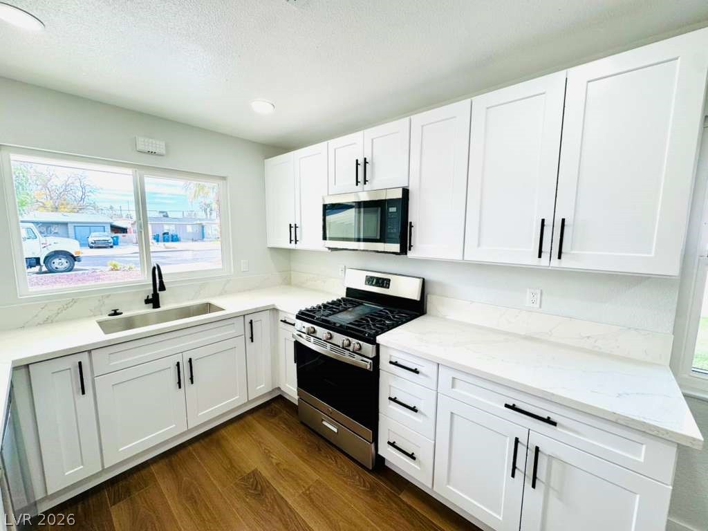 4112 Las Lomas Avenue Las Vegas NV 89102