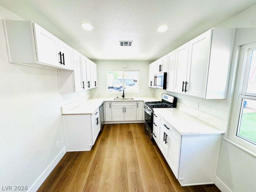 4112 Las Lomas Avenue Las Vegas NV 89102