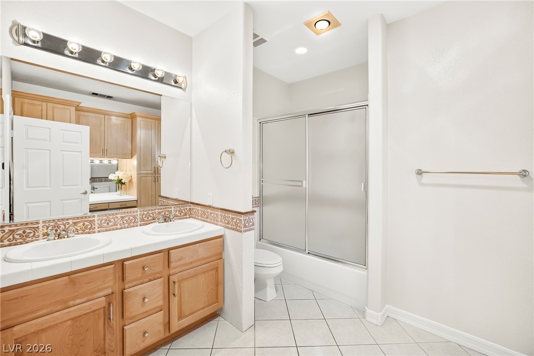 7220 Lake Farm Avenue Las Vegas NV 89131